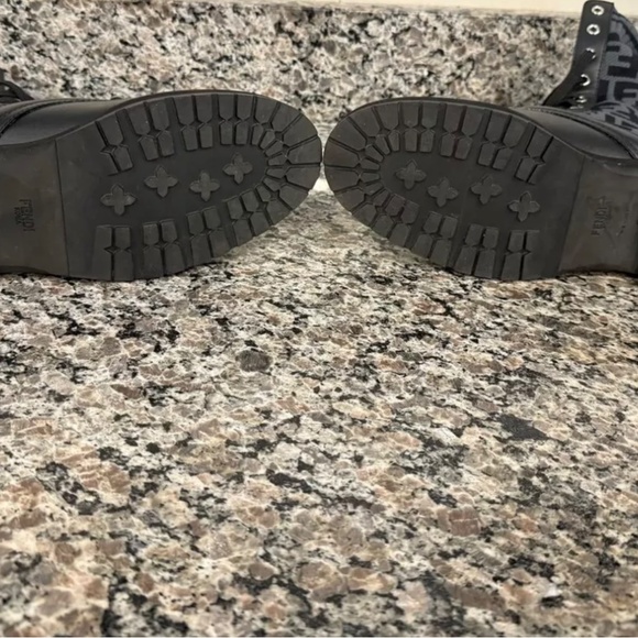 Fendi Rockoko Logo  Lace-Up Combat Boot size 40 - Picture 4 of 5